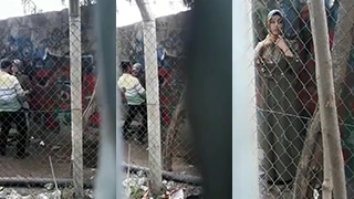 Ngintip Hijab Ngentot Cowknya Kurang Modal