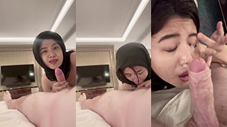 Piercedley Hijab Puting Tindik Sepong Keluar di Muka